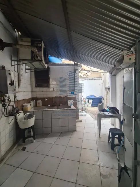 Foto 4 de Sala Comercial à venda, 181m2 em Benfica, Rio De Janeiro - RJ