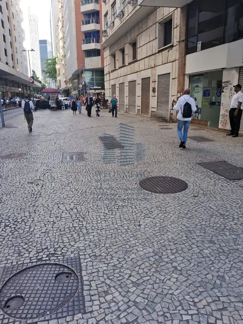 Sala Comercial à venda, 107m2 em Centro, Rio De Janeiro - RJ - imagem 2 Foto 2 de Sala Comercial à venda, 107m2 em Centro, Rio De Janeiro - RJ