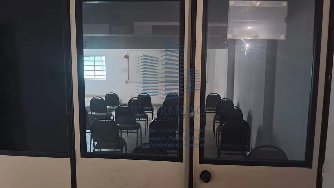 Sala Comercial para alugar, 160m2 em Centro, Rio De Janeiro - RJ - imagem 4 Foto 4 de Sala Comercial para alugar, 160m2 em Centro, Rio De Janeiro - RJ