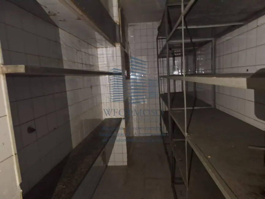 Sala Comercial para alugar, 400m2 em Centro, Rio De Janeiro - RJ - imagem 6 Foto 6 de Sala Comercial para alugar, 400m2 em Centro, Rio De Janeiro - RJ