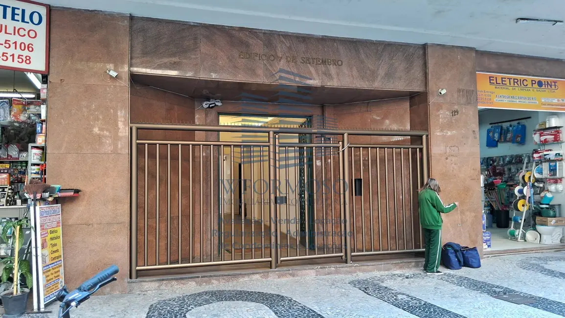 Sala Comercial à venda, 97m2 em Centro, Rio De Janeiro - RJ - imagem 3 Foto 3 de Sala Comercial à venda, 97m2 em Centro, Rio De Janeiro - RJ
