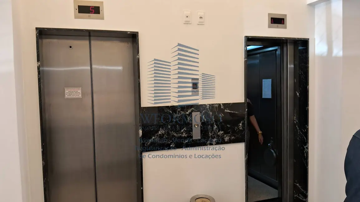 Foto 2 de Sala Comercial à venda, 106m2 em Centro, Rio De Janeiro - RJ