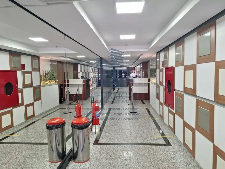 Sala Comercial à venda e para alugar, 480m2 em Centro, Rio De Janeiro - RJ - imagem 3 Foto 3 de Sala Comercial à venda e para alugar, 480m2 em Centro, Rio De Janeiro - RJ
