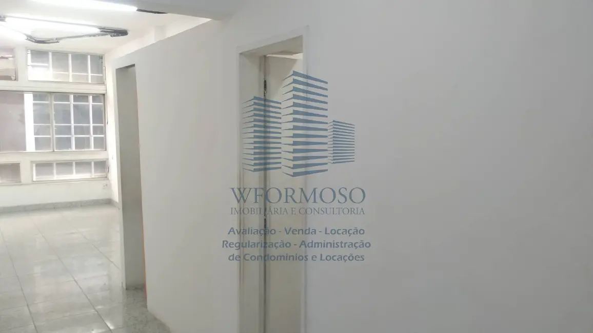 Sala Comercial para alugar, 30m2 em Centro, Rio De Janeiro - RJ - imagem 4 Foto 4 de Sala Comercial para alugar, 30m2 em Centro, Rio De Janeiro - RJ