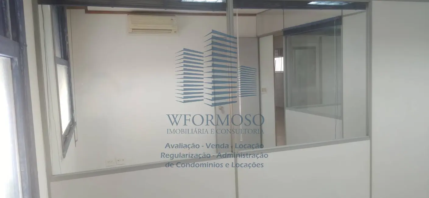 Sala Comercial à venda, 110m2 em Centro, Rio De Janeiro - RJ - imagem 9 Foto 9 de Sala Comercial à venda, 110m2 em Centro, Rio De Janeiro - RJ