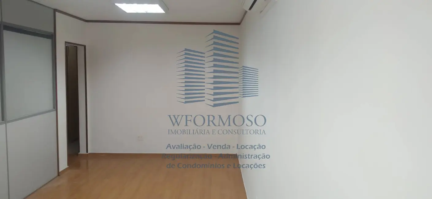 Sala Comercial à venda, 110m2 em Centro, Rio De Janeiro - RJ - imagem 8 Foto 8 de Sala Comercial à venda, 110m2 em Centro, Rio De Janeiro - RJ