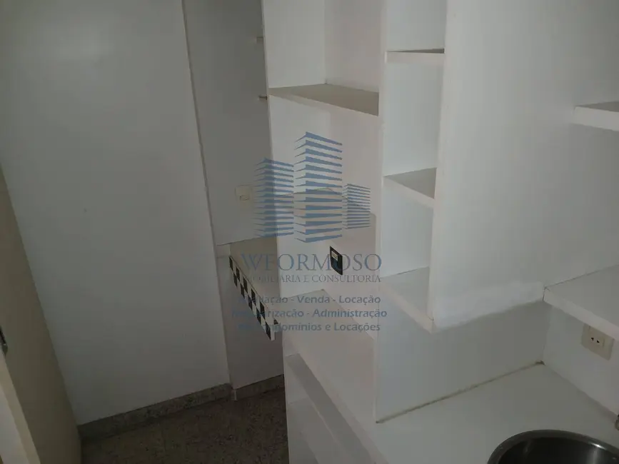 Sala Comercial à venda e para alugar, 34m2 em Centro, Rio De Janeiro - RJ - imagem 9 Foto 9 de Sala Comercial à venda e para alugar, 34m2 em Centro, Rio De Janeiro - RJ