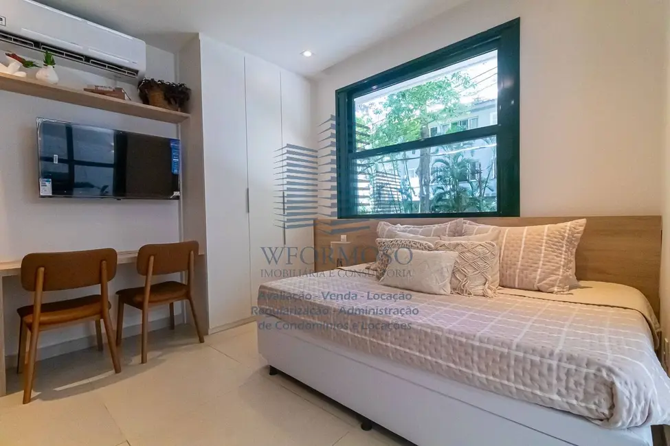 Apartamento com 1 quarto à venda, 38m2 em Copacabana, Rio De Janeiro - RJ - imagem 3 Foto 3 de Apartamento com 1 quarto à venda, 38m2 em Copacabana, Rio De Janeiro - RJ