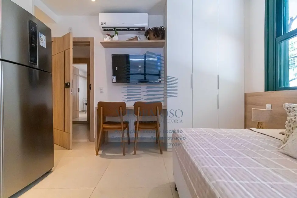 Apartamento com 1 quarto à venda, 38m2 em Copacabana, Rio De Janeiro - RJ - imagem 5 Foto 5 de Apartamento com 1 quarto à venda, 38m2 em Copacabana, Rio De Janeiro - RJ
