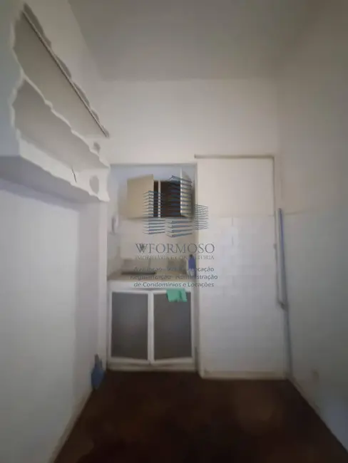 Apartamento com 1 quarto à venda, 36m2 em Copacabana, Rio De Janeiro - RJ - imagem 9 Foto 9 de Apartamento com 1 quarto à venda, 36m2 em Copacabana, Rio De Janeiro - RJ