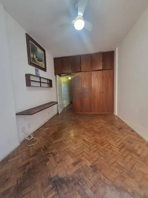 Apartamento com 1 quarto à venda, 36m2 em Copacabana, Rio De Janeiro - RJ - imagem 4 Foto 4 de Apartamento com 1 quarto à venda, 36m2 em Copacabana, Rio De Janeiro - RJ