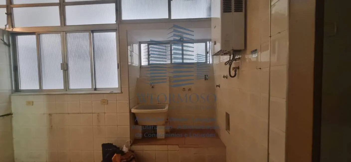 Apartamento com 3 quartos à venda, 118m2 em Copacabana, Rio De Janeiro - RJ - imagem 8 Foto 8 de Apartamento com 3 quartos à venda, 118m2 em Copacabana, Rio De Janeiro - RJ