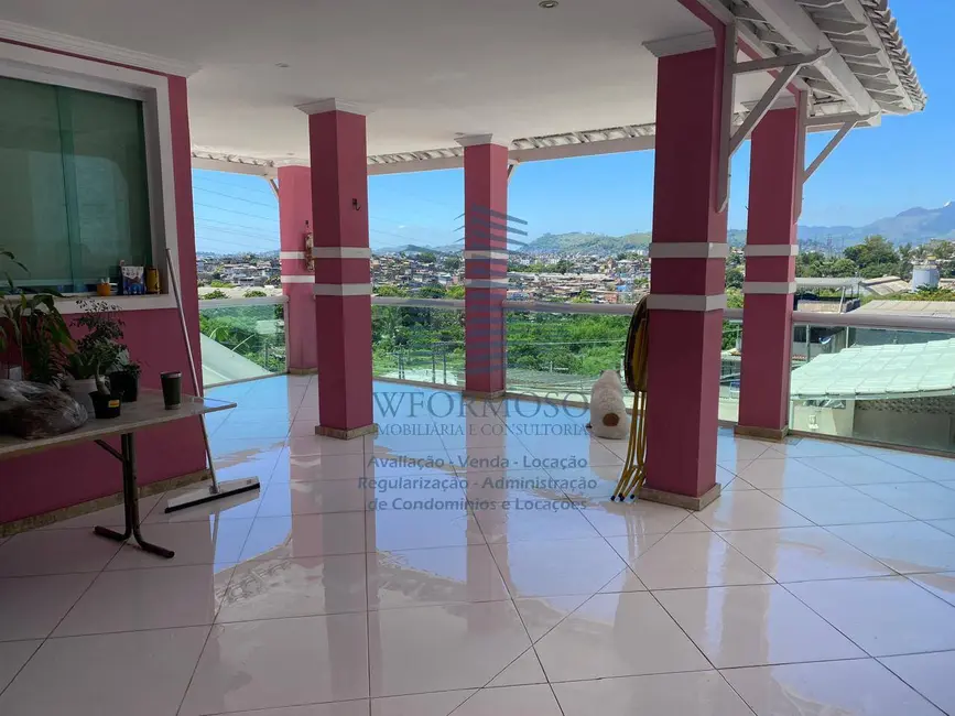 Foto 8 de Casa com 3 quartos à venda, 300m2 em Guadalupe, Rio De Janeiro - RJ
