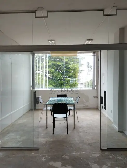 Sala Comercial à venda e para alugar, 1229m2 em Estácio, Rio De Janeiro - RJ - imagem 8 Foto 8 de Sala Comercial à venda e para alugar, 1229m2 em Estácio, Rio De Janeiro - RJ