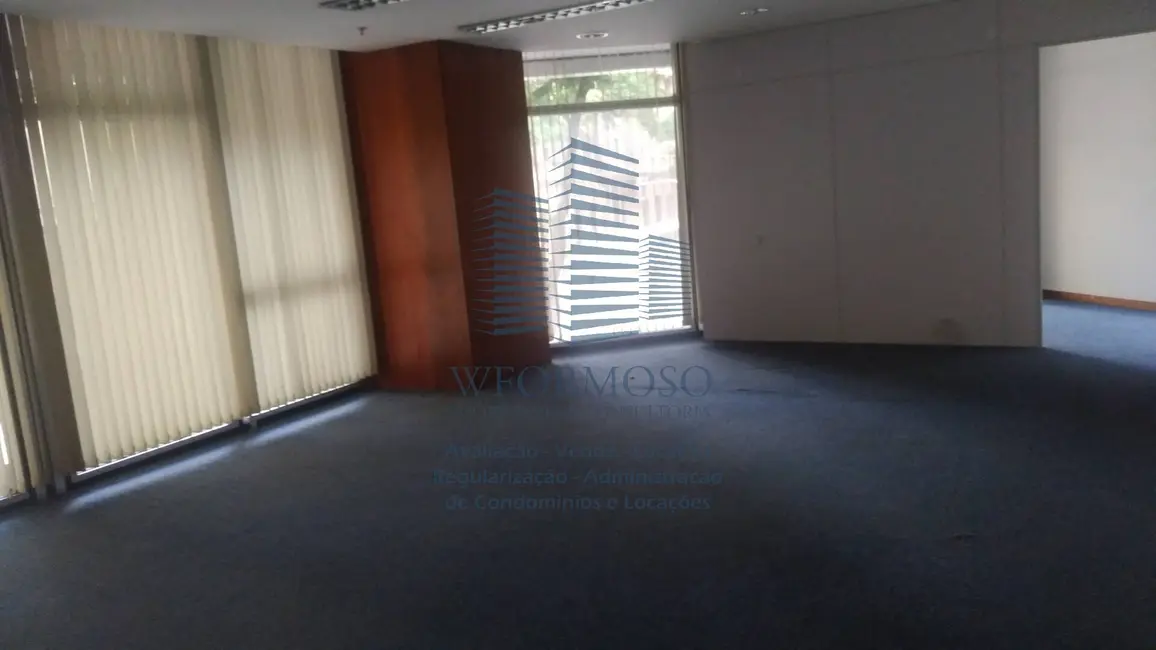 Sala Comercial para alugar, 150m2 em Centro, Rio De Janeiro - RJ - imagem 8 Foto 8 de Sala Comercial para alugar, 150m2 em Centro, Rio De Janeiro - RJ