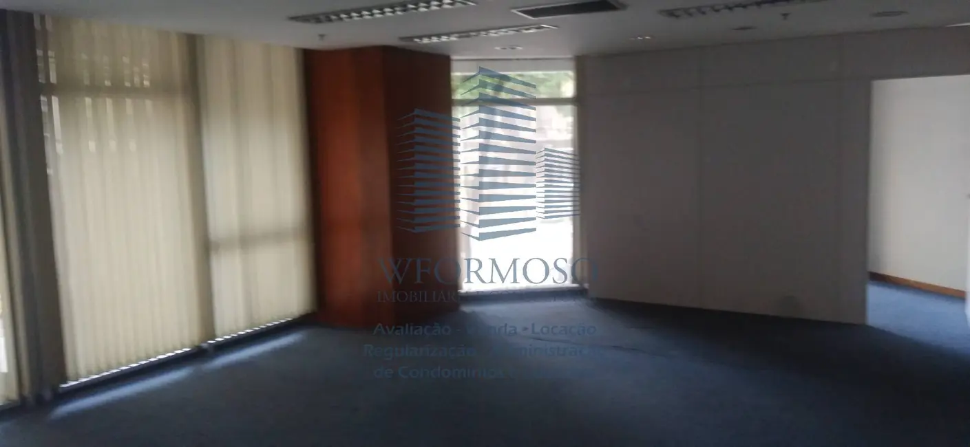 Sala Comercial para alugar, 150m2 em Centro, Rio De Janeiro - RJ - imagem 6 Foto 6 de Sala Comercial para alugar, 150m2 em Centro, Rio De Janeiro - RJ