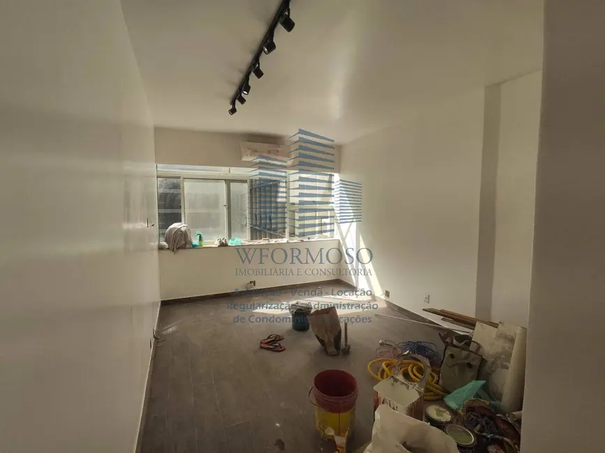 Apartamento com 1 quarto à venda, 30m2 em Centro, Rio De Janeiro - RJ - imagem 4 Foto 4 de Apartamento com 1 quarto à venda, 30m2 em Centro, Rio De Janeiro - RJ