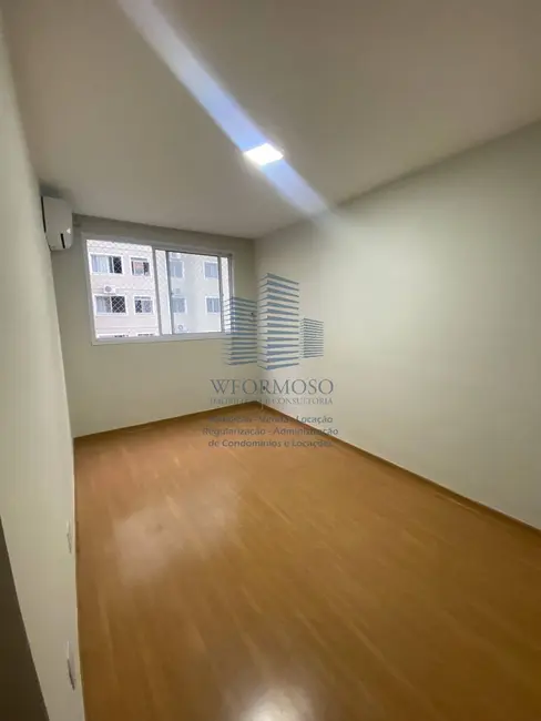 Apartamento com 2 quartos à venda, 50m2 em Colégio, Rio De Janeiro - RJ - imagem 5 Foto 5 de Apartamento com 2 quartos à venda, 50m2 em Colégio, Rio De Janeiro - RJ