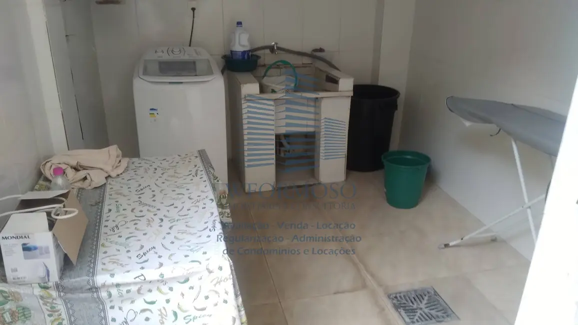 Casa com 5 quartos à venda, 550m2 em Grajaú, Rio De Janeiro - RJ - imagem 8 Foto 8 de Casa com 5 quartos à venda, 550m2 em Grajaú, Rio De Janeiro - RJ