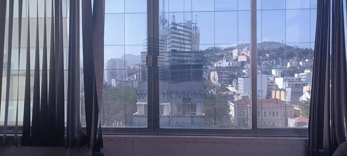 Apartamento com 1 quarto à venda, 30m2 em Centro, Rio De Janeiro - RJ - imagem 4 Foto 4 de Apartamento com 1 quarto à venda, 30m2 em Centro, Rio De Janeiro - RJ