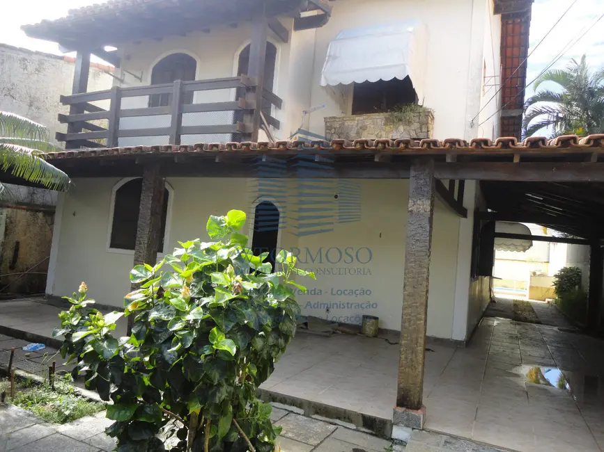 Foto 1 de Casa com 5 quartos à venda, 360m2 em Piratininga, Niteroi - RJ