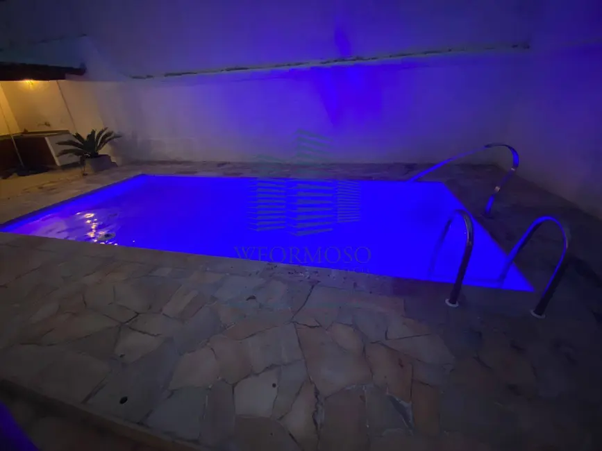 Foto 3 de Casa com 5 quartos à venda, 360m2 em Piratininga, Niteroi - RJ