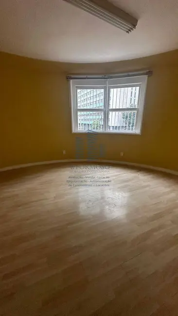 Sala Comercial à venda, 60m2 em Centro, Rio De Janeiro - RJ - imagem 6 Foto 6 de Sala Comercial à venda, 60m2 em Centro, Rio De Janeiro - RJ