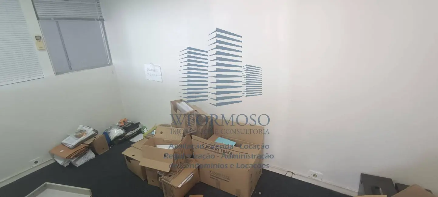 Sala Comercial à venda e para alugar, 219m2 em Centro, Rio De Janeiro - RJ - imagem 9 Foto 9 de Sala Comercial à venda e para alugar, 219m2 em Centro, Rio De Janeiro - RJ