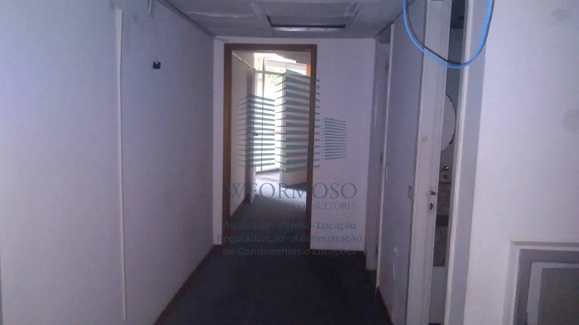 Sala Comercial para alugar, 270m2 em Centro, Rio De Janeiro - RJ - imagem 7 Foto 7 de Sala Comercial para alugar, 270m2 em Centro, Rio De Janeiro - RJ