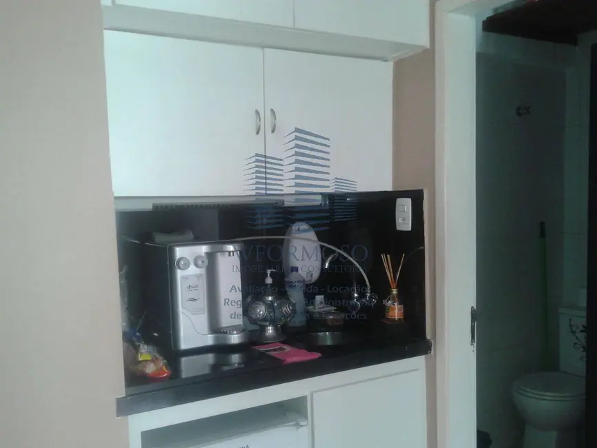 Sala Comercial para alugar, 87m2 em Centro, Rio De Janeiro - RJ - imagem 9 Foto 9 de Sala Comercial para alugar, 87m2 em Centro, Rio De Janeiro - RJ