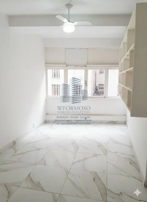Sala Comercial à venda e para alugar, 35m2 em Centro, Rio De Janeiro - RJ - imagem 1 Foto 1 de Sala Comercial à venda e para alugar, 35m2 em Centro, Rio De Janeiro - RJ