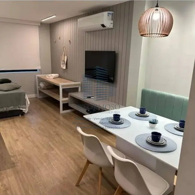 Foto 2 de Apartamento com 1 quarto à venda, 30m2 em Centro, Rio De Janeiro - RJ