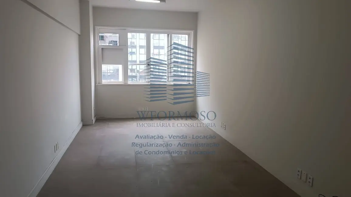 Sala Comercial à venda e para alugar, 30m2 em Centro, Rio De Janeiro - RJ - imagem 3 Foto 3 de Sala Comercial à venda e para alugar, 30m2 em Centro, Rio De Janeiro - RJ
