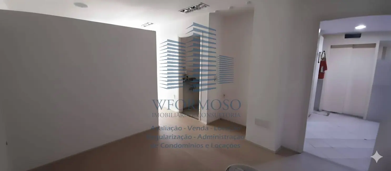 Sala Comercial para alugar, 40m2 em Centro, Rio De Janeiro - RJ - imagem 9 Foto 9 de Sala Comercial para alugar, 40m2 em Centro, Rio De Janeiro - RJ