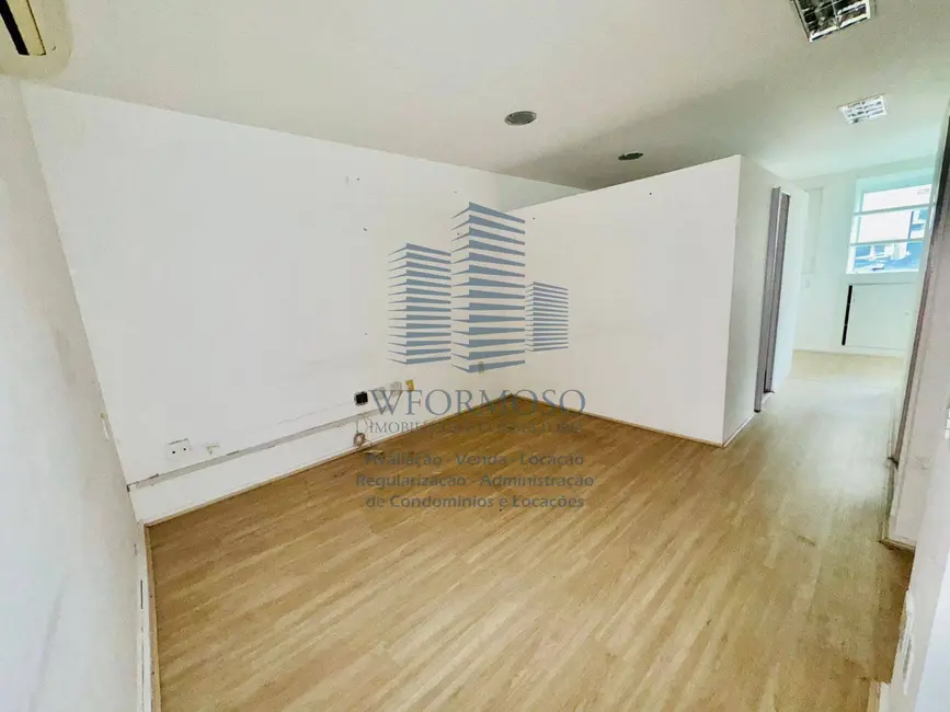 Sala Comercial para alugar, 40m2 em Centro, Rio De Janeiro - RJ - imagem 6 Foto 6 de Sala Comercial para alugar, 40m2 em Centro, Rio De Janeiro - RJ