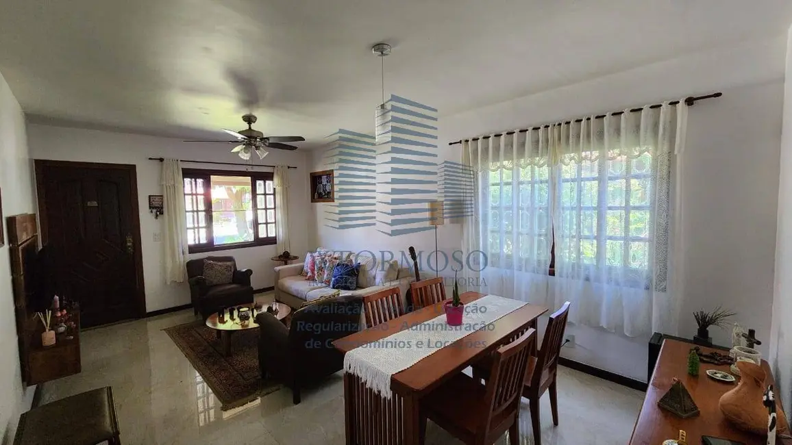 Foto 9 de Casa com 4 quartos à venda, 177m2 em Santa Cruz, Rio De Janeiro - RJ
