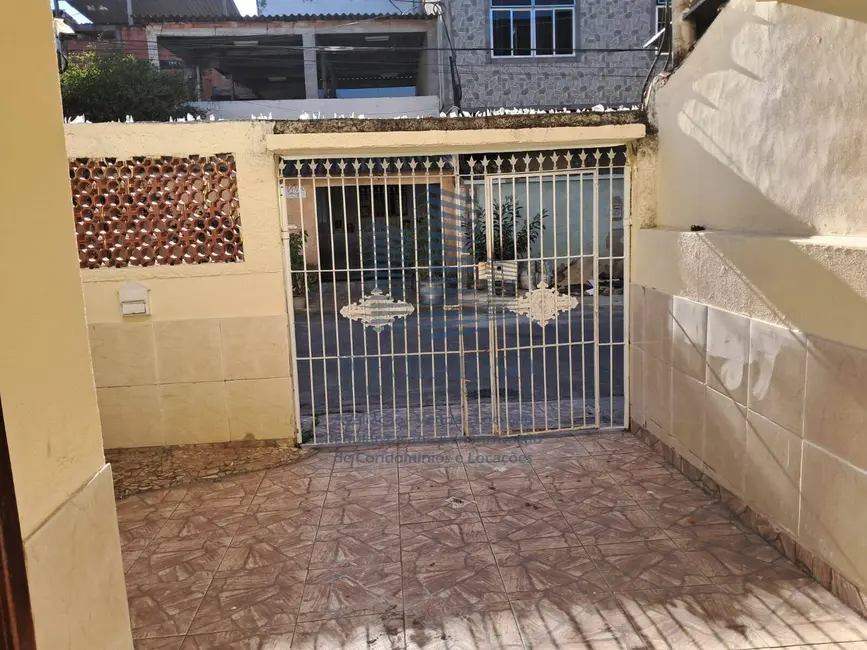 Foto 2 de Casa com 3 quartos para alugar, 60m2 em Campo Grande, Rio De Janeiro - RJ