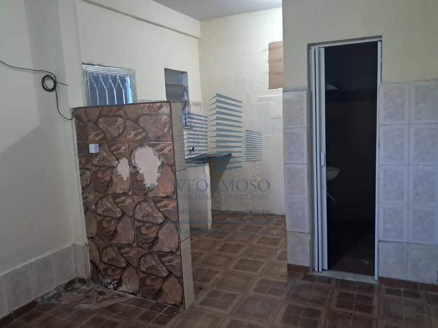 Kitnet com 1 quarto para alugar, 20m2 em Santíssimo, Rio De Janeiro - RJ - imagem 1 Foto 1 de Kitnet com 1 quarto para alugar, 20m2 em Santíssimo, Rio De Janeiro - RJ