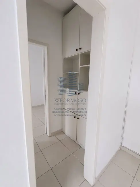 Apartamento com 2 quartos para alugar, 48m2 em Del Castilho, Rio De Janeiro - RJ - imagem 3 Foto 3 de Apartamento com 2 quartos para alugar, 48m2 em Del Castilho, Rio De Janeiro - RJ
