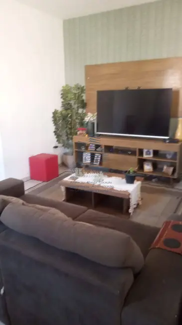Casa com 6 quartos à venda, 170m2 em Realengo, Rio De Janeiro - RJ - imagem 1 Foto 1 de Casa com 6 quartos à venda, 170m2 em Realengo, Rio De Janeiro - RJ