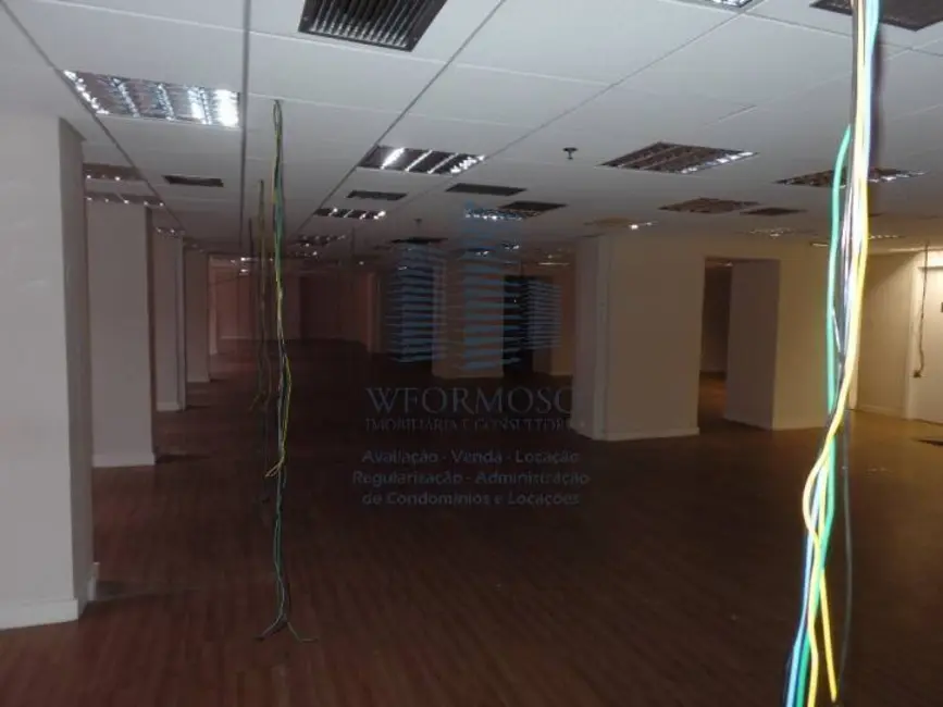 Sala Comercial para alugar, 920m2 em Centro, Rio De Janeiro - RJ - imagem 6 Foto 6 de Sala Comercial para alugar, 920m2 em Centro, Rio De Janeiro - RJ