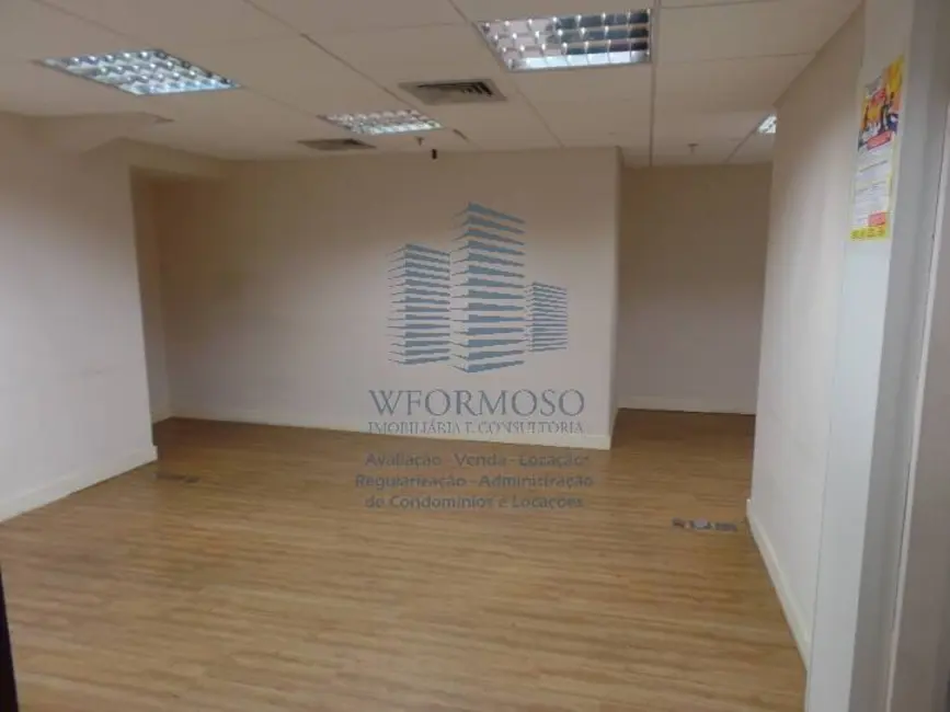 Sala Comercial para alugar, 920m2 em Centro, Rio De Janeiro - RJ - imagem 3 Foto 3 de Sala Comercial para alugar, 920m2 em Centro, Rio De Janeiro - RJ