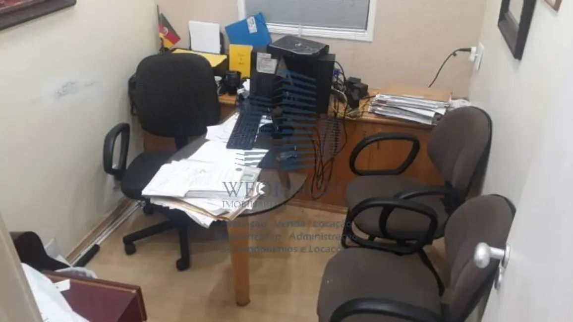 Sala Comercial com 1 quarto à venda, 30m2 em Centro, Rio De Janeiro - RJ - imagem 5 Foto 5 de Sala Comercial com 1 quarto à venda, 30m2 em Centro, Rio De Janeiro - RJ