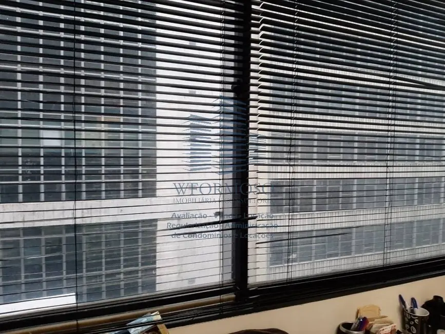 Sala Comercial à venda, 30m2 em Centro, Rio De Janeiro - RJ - imagem 5 Foto 5 de Sala Comercial à venda, 30m2 em Centro, Rio De Janeiro - RJ