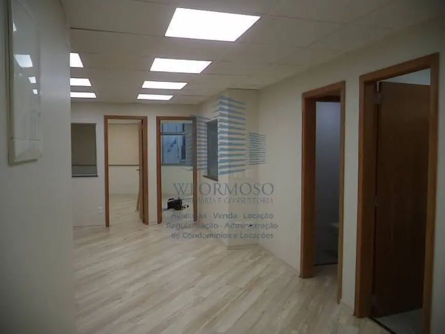 Sala Comercial à venda e para alugar, 130m2 em Centro, Rio De Janeiro - RJ - imagem 2 Foto 2 de Sala Comercial à venda e para alugar, 130m2 em Centro, Rio De Janeiro - RJ