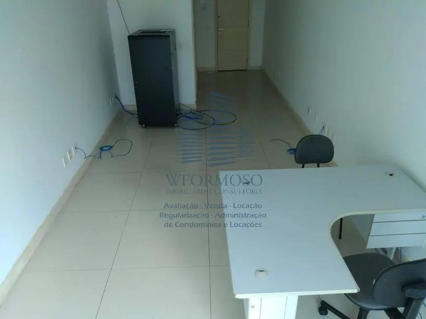 Sala Comercial para alugar, 33m2 em Centro, Rio De Janeiro - RJ - imagem 3 Foto 3 de Sala Comercial para alugar, 33m2 em Centro, Rio De Janeiro - RJ