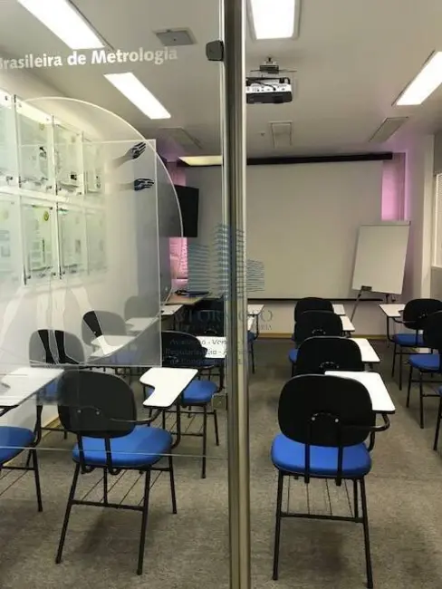 Sala Comercial à venda e para alugar, 65m2 em Centro, Rio De Janeiro - RJ - imagem 9 Foto 9 de Sala Comercial à venda e para alugar, 65m2 em Centro, Rio De Janeiro - RJ