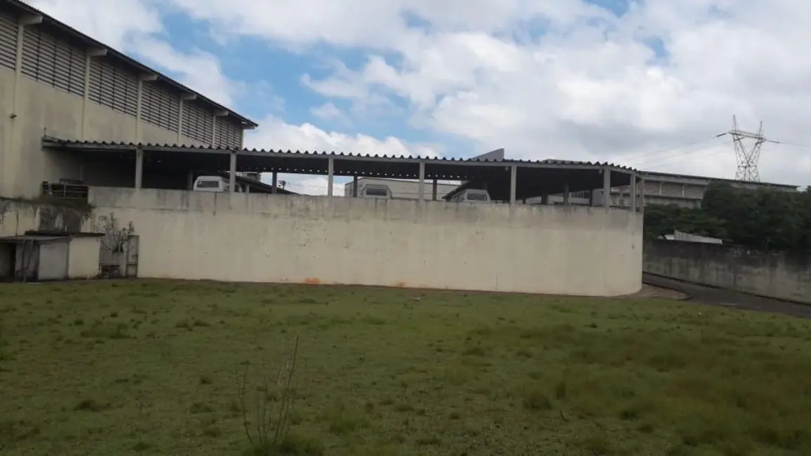 Armazém / Galpão à venda, 12000m2 em Centro Industrial de Arujá, Aruja - SP - imagem 6 Foto 6 de Armazém / Galpão à venda, 12000m2 em Centro Industrial de Arujá, Aruja - SP