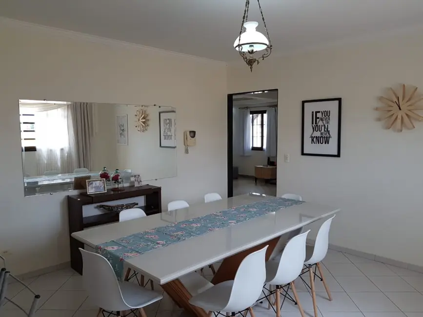 Foto 5 de Casa com 4 quartos à venda, 373m2 em Chácara São José, Aruja - SP