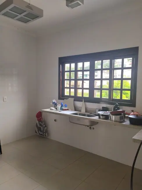 Foto 2 de Casa de Condomínio com 3 quartos à venda, 450m2 em Aruja - SP